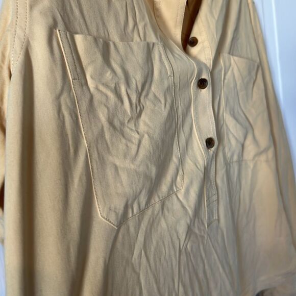 Everlane 100% Silk blouse - golden yellow - Size 4 - Picture 4 of 8